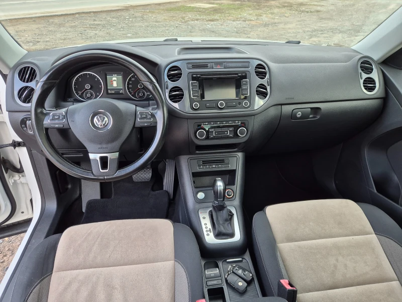 VW Tiguan 2.0TDI 4Motion, снимка 14 - Автомобили и джипове - 53093316