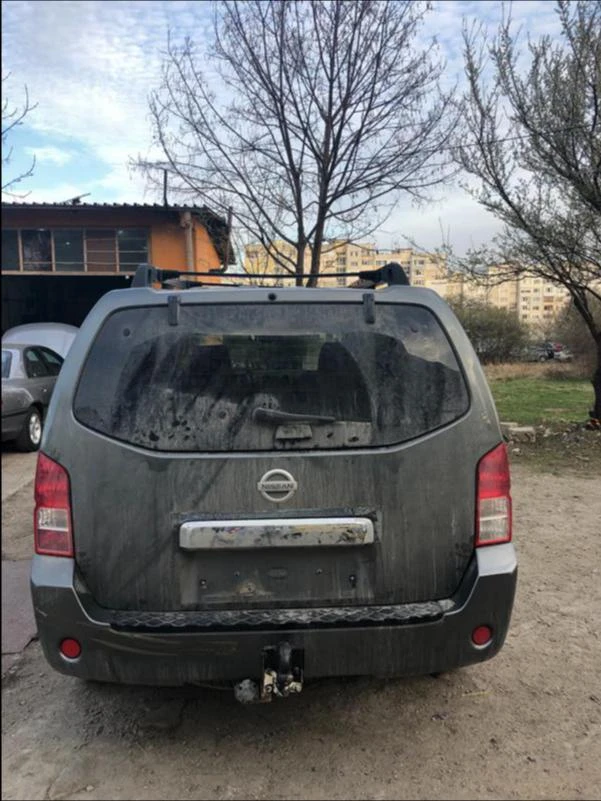 Nissan Pathfinder 2,5dci, снимка 11 - Автомобили и джипове - 24789759