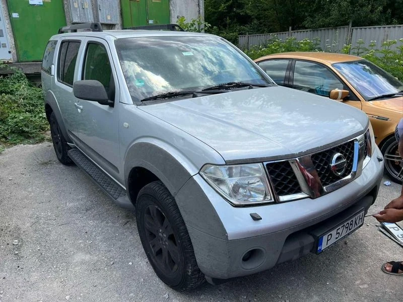 Nissan Pathfinder 2,5dci - изображение 2