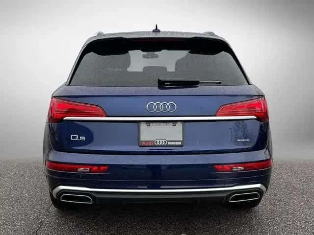 Audi Q5 * 2 КЛЮЧА | 4 НОВИ ГУМИ | БЕЗ ИНЦИДЕНТИ * CARFAX *, снимка 5 - Автомобили и джипове - 54431451