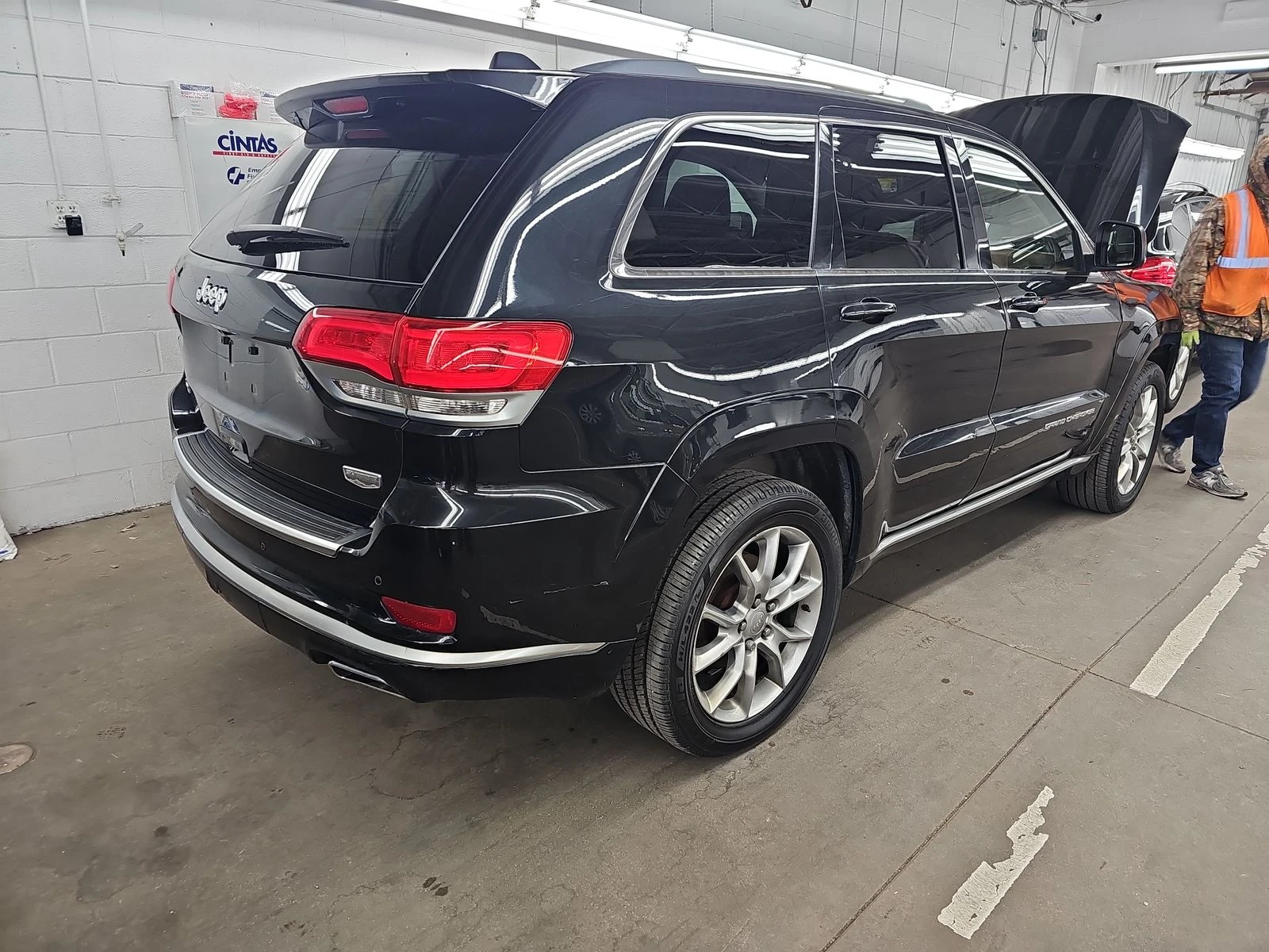 Jeep Grand cherokee 2016 Jeep Grand Cherokee Summit - изображение 6