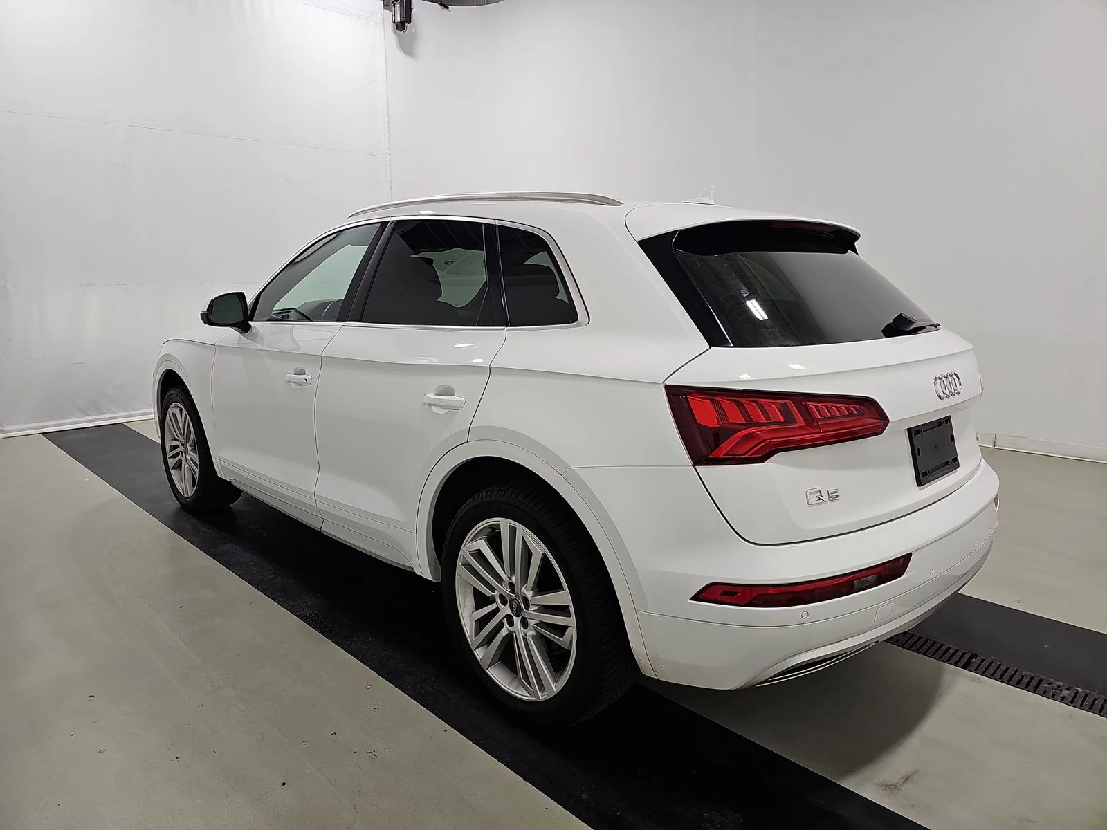 Audi Q5 Premium Plus Обдух* Bang&Olufsen 3D* Диг.табло*  - изображение 3
