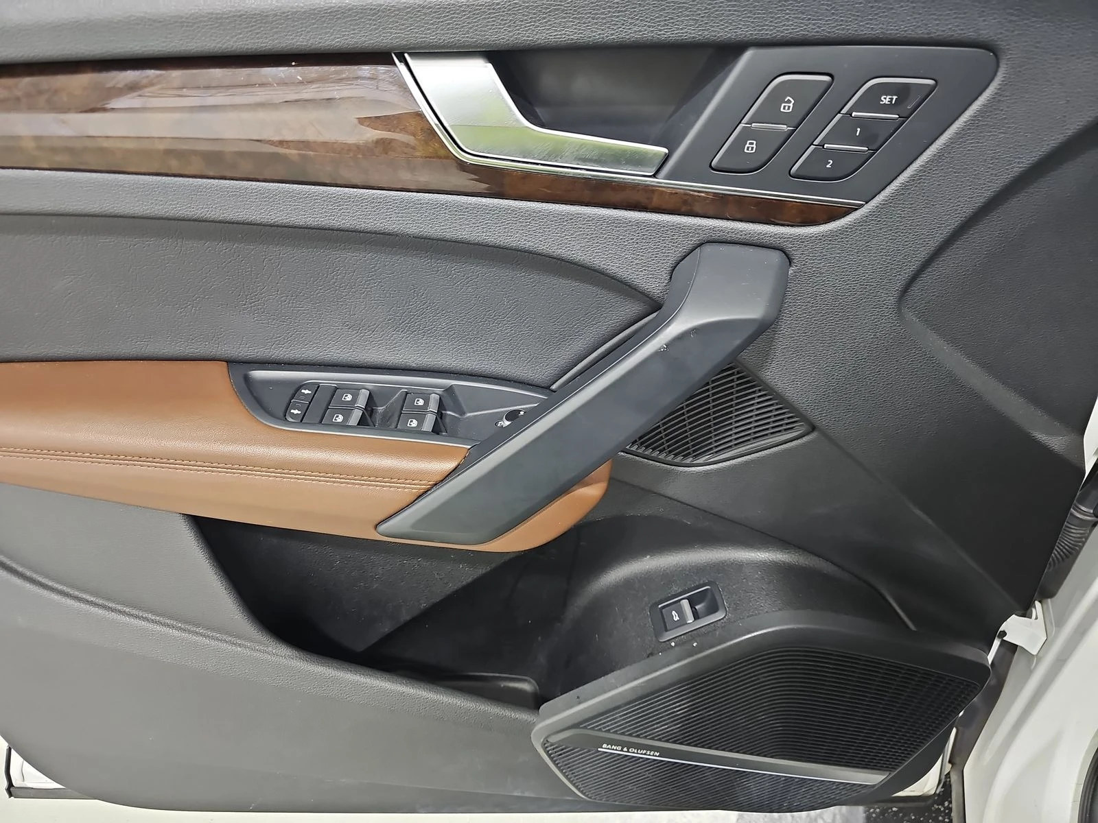 Audi Q5 Premium Plus Обдух* Bang&Olufsen 3D* Диг.табло*  - изображение 7