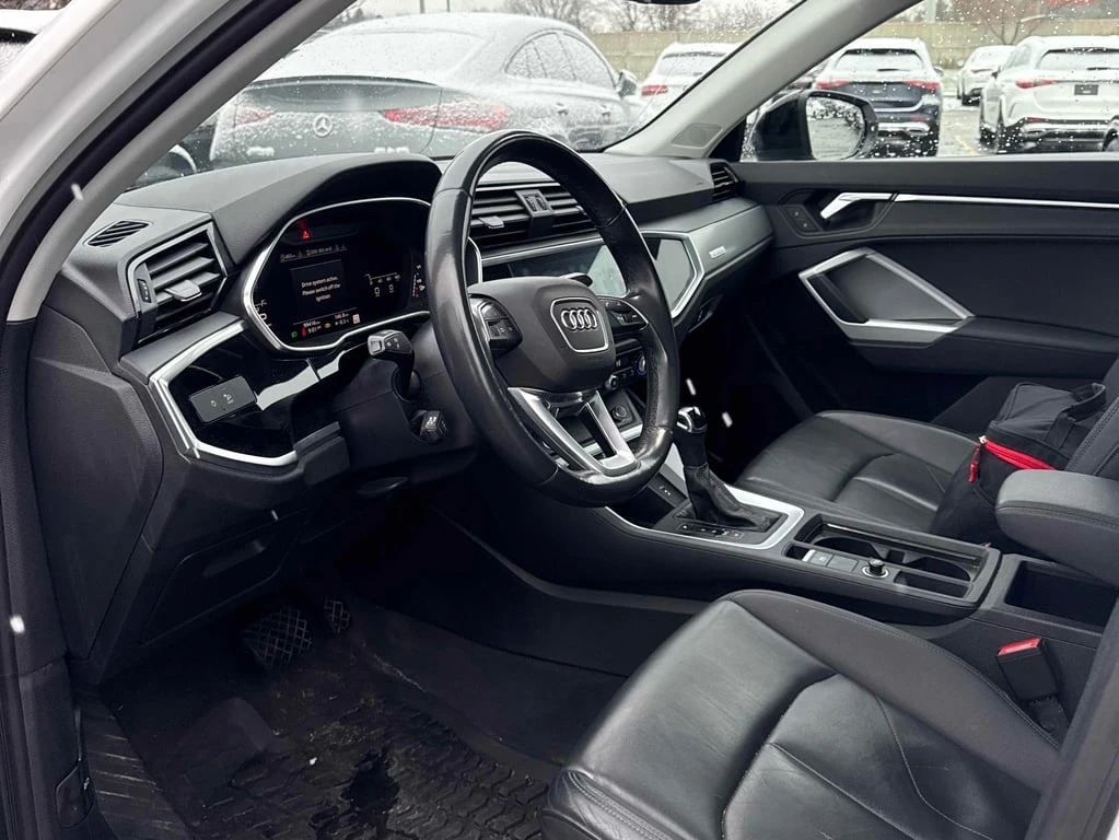 Audi Q3 * Progressiv * CARFAX * ��� ������������ ������ | Mobile.bg � ����������� 5