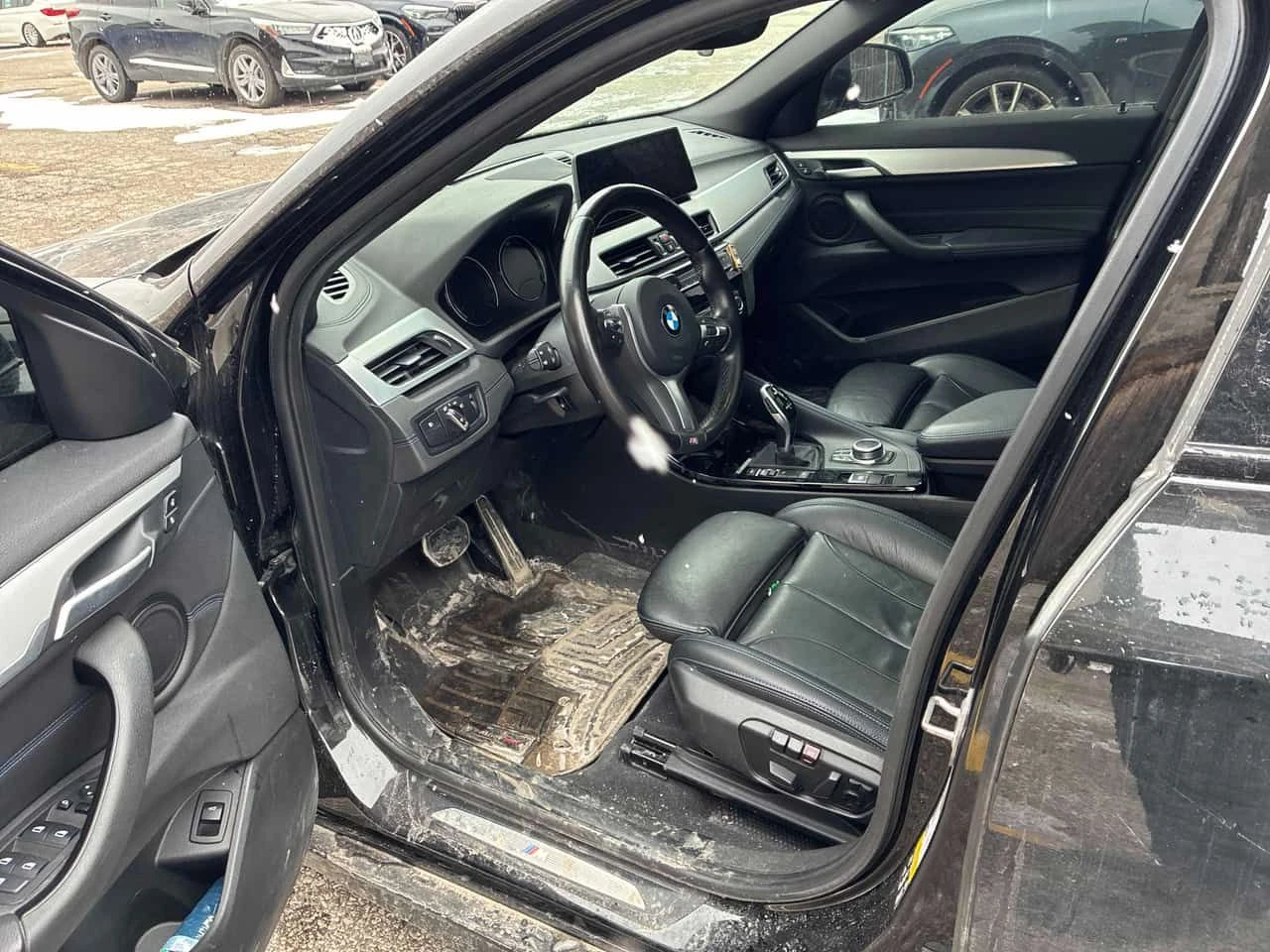 BMW X2 | M PACK| HUD| ПОДГРЕВ| КЛИП НА МОТОР| ПАНО| CARFX, снимка 7 - Автомобили и джипове - 54011428