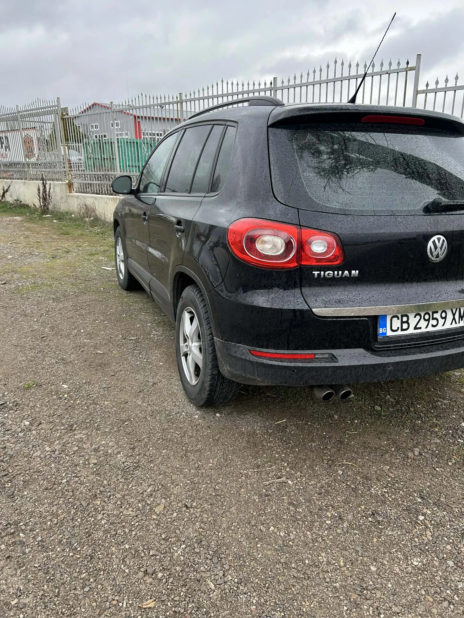 VW Tiguan, снимка 4 - Автомобили и джипове - 54230720
