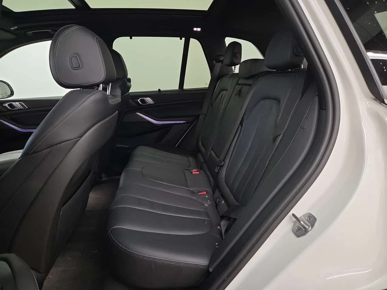 BMW X5 * XDRIVE40I * 2 КЛЮЧА * ПЕРФЕКТНО СЕРВИЗИРАНА * , снимка 13 - Автомобили и джипове - 54340045