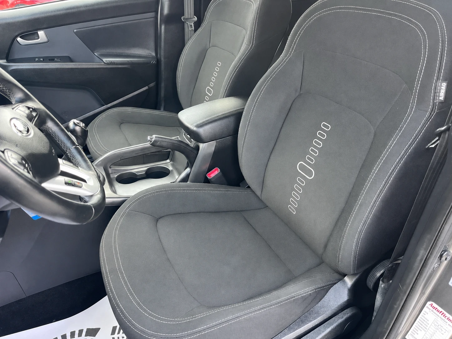 Kia Sportage 1.7Crdi / Plus/ 134.000km, снимка 10 - Автомобили и джипове - 54617768