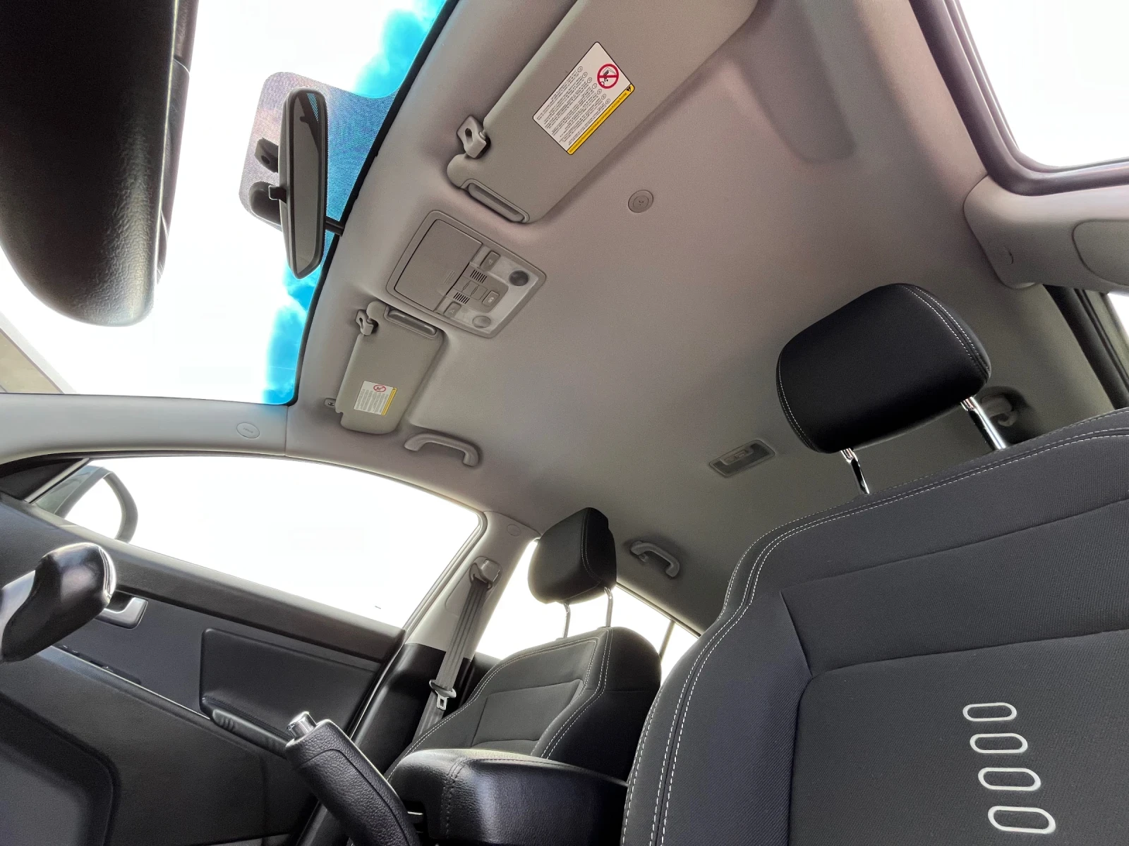 Kia Sportage 1.7Crdi / Plus/ 134.000km, снимка 13 - Автомобили и джипове - 54617768