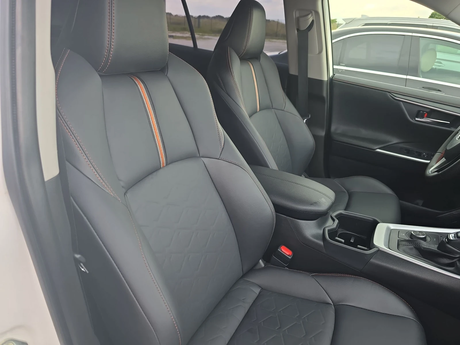 Toyota Rav4 ADVENTURE 2.5 4х4 Koja navi, снимка 8 - Автомобили и джипове - 54766217