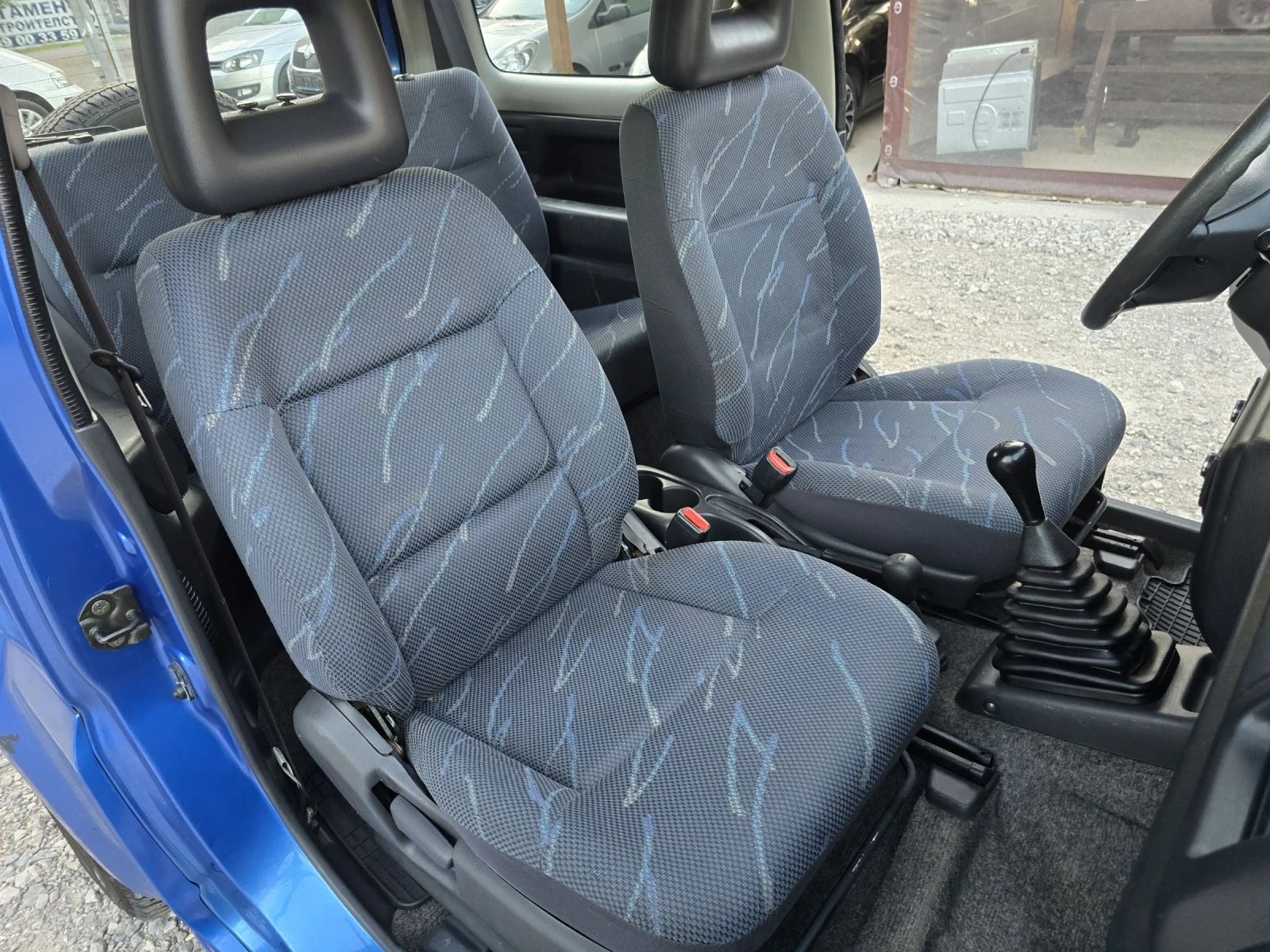 Suzuki Jimny 1.5 DDIS, снимка 12 - Автомобили и джипове - 54974926
