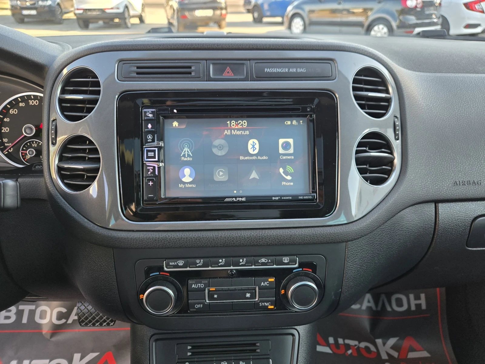 VW Tiguan 2.0TDI-140кс= АВТОМАТ= ПАНО= LED= KEYLESS= 4х4= ТО, снимка 16 - Автомобили и джипове - 56202378