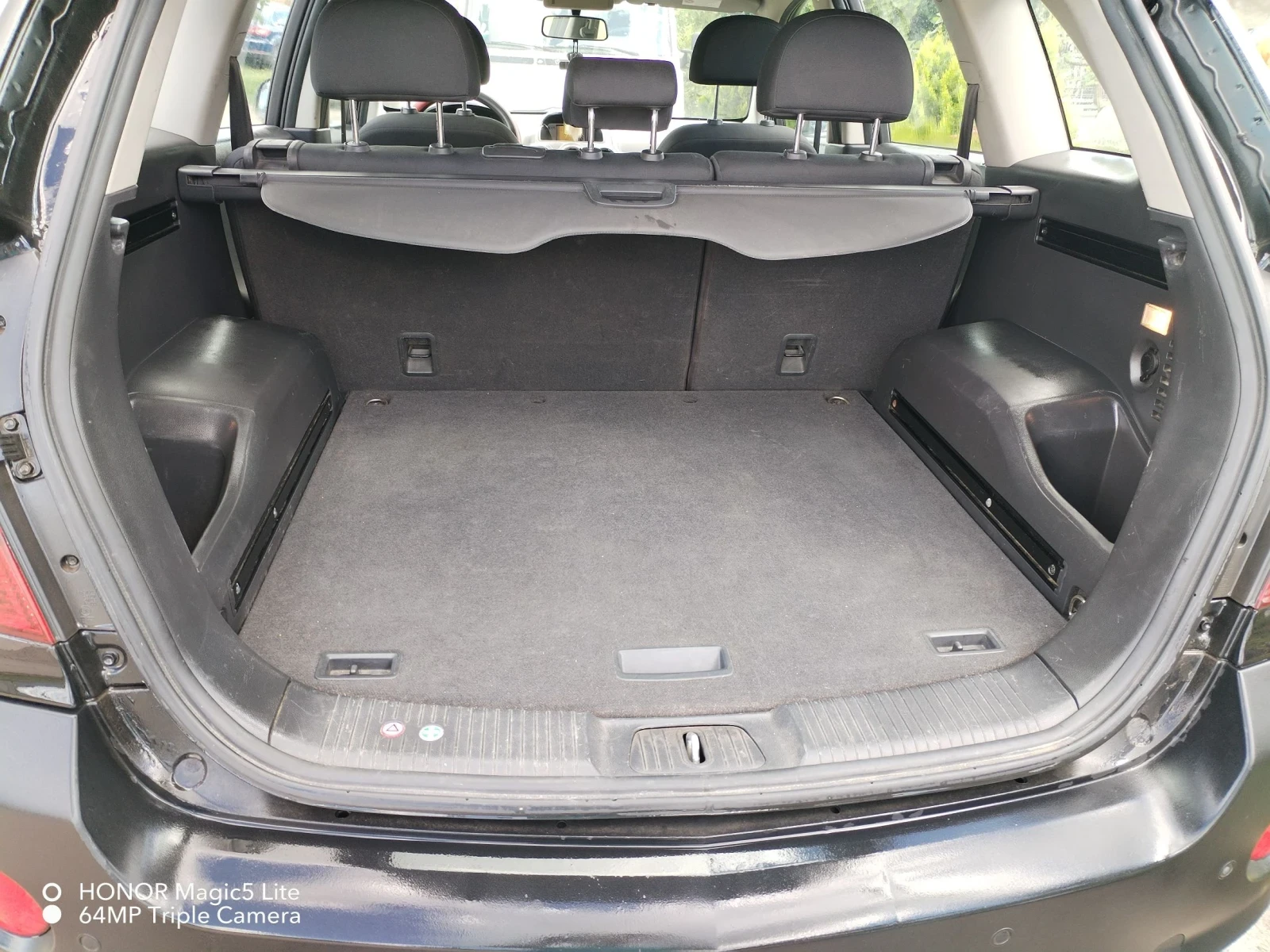 Opel Antara, снимка 11 - Автомобили и джипове - 56429395