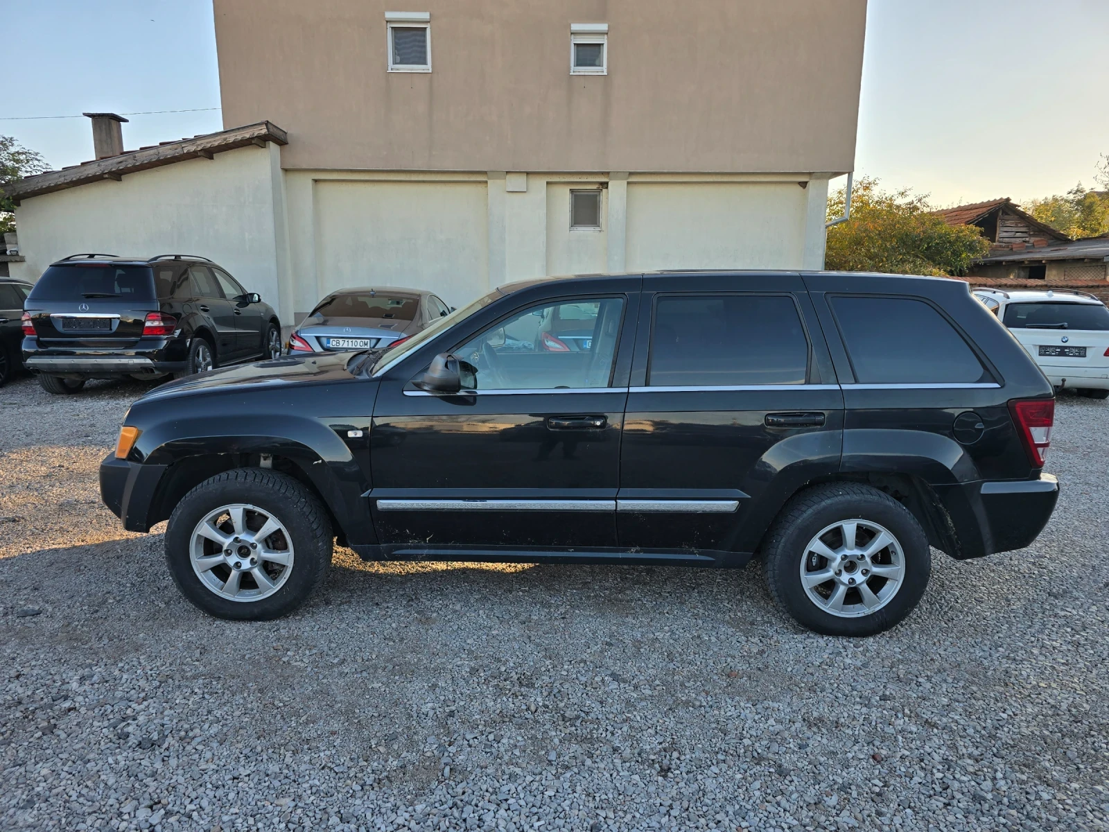 Jeep Grand cherokee 5.7HEMI , снимка 3 - Автомобили и джипове - 56637415