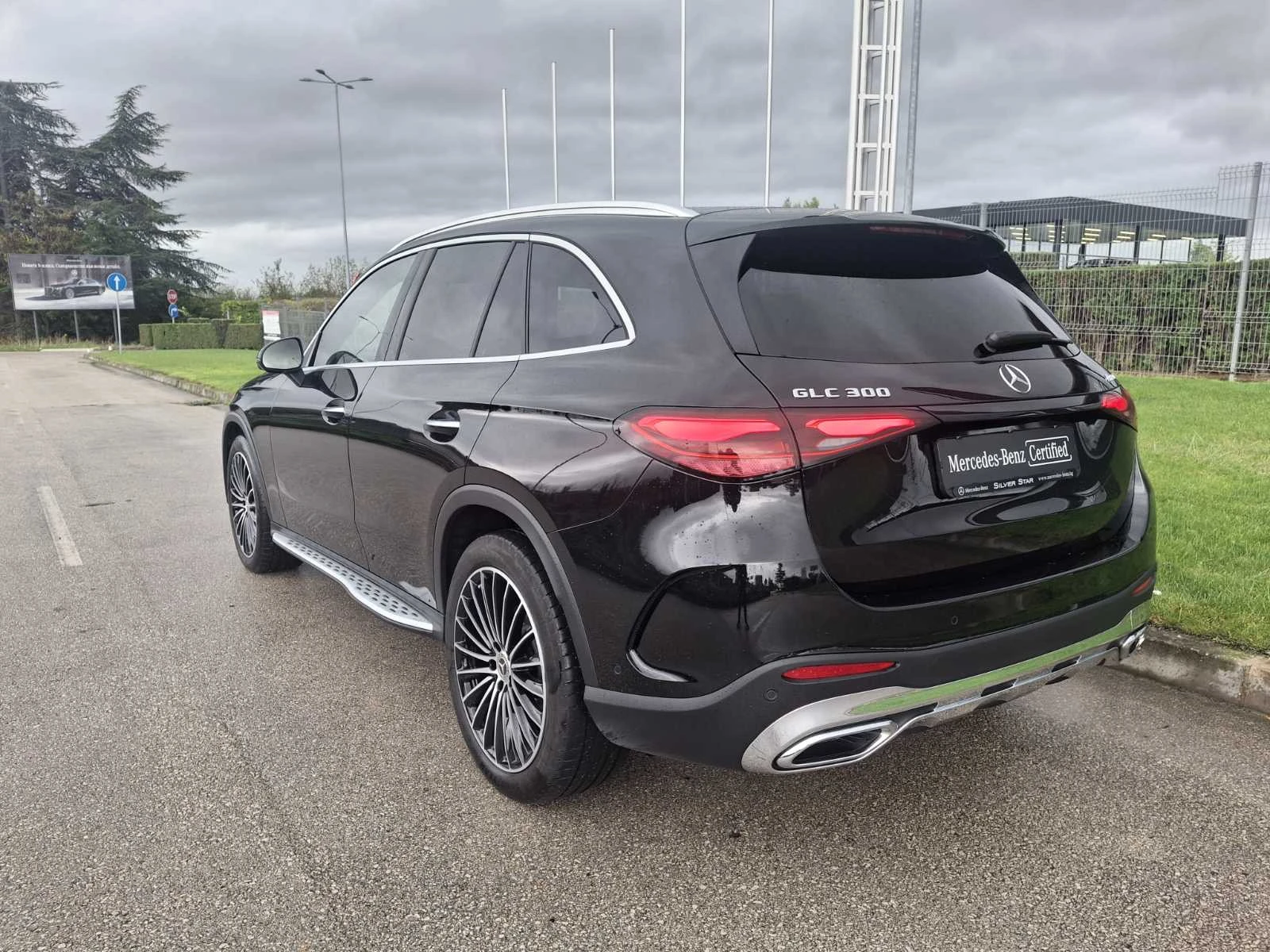 Mercedes-Benz GLC 300 4MATIC, снимка 6 - Автомобили и джипове - 56723496