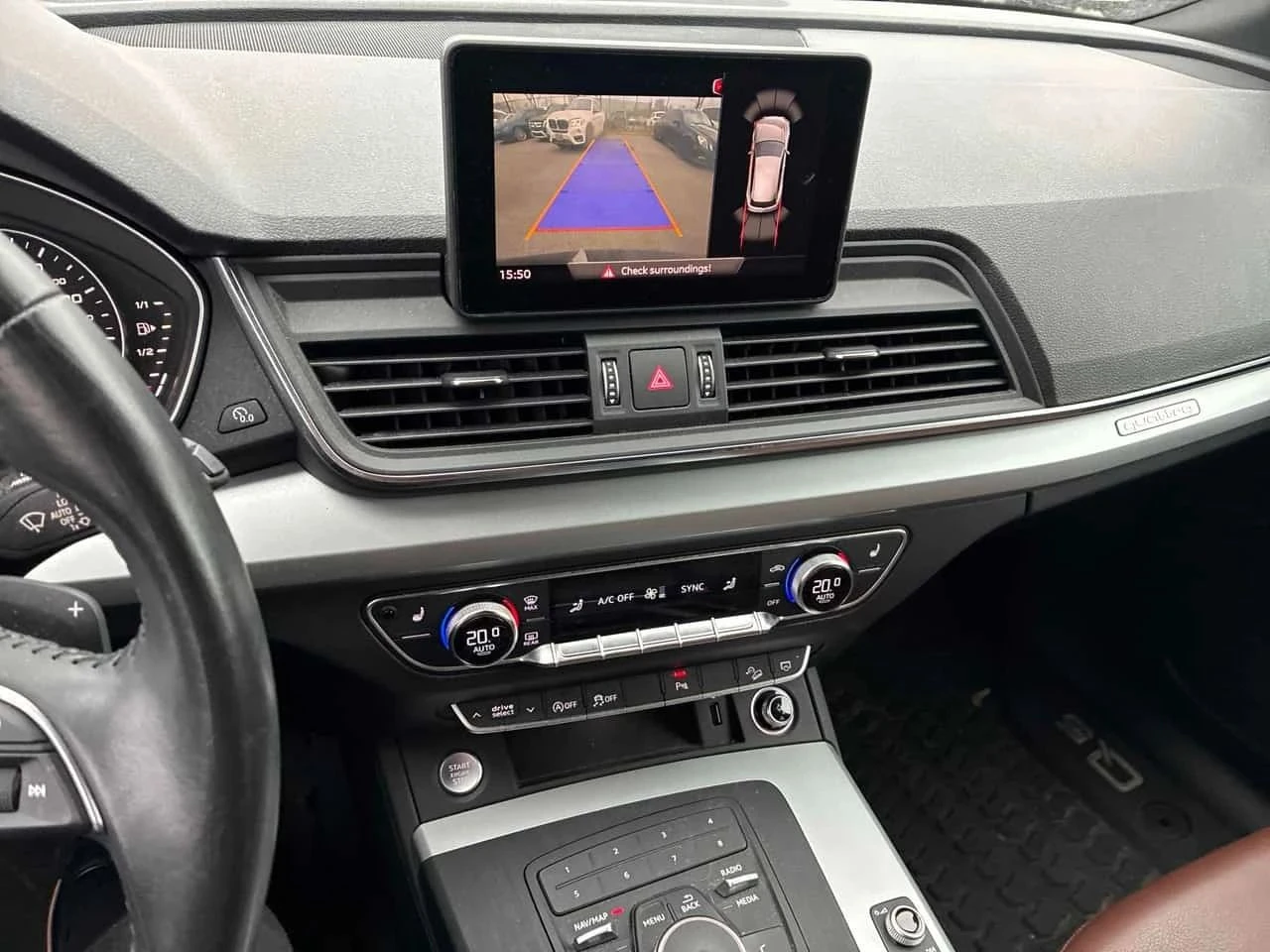 Audi Q5, снимка 9 - Автомобили и джипове - 56739783