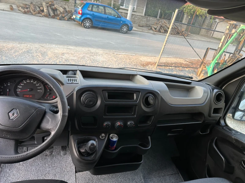 Renault Master T35 Swiss, снимка 13 - Бусове и автобуси - 47315839