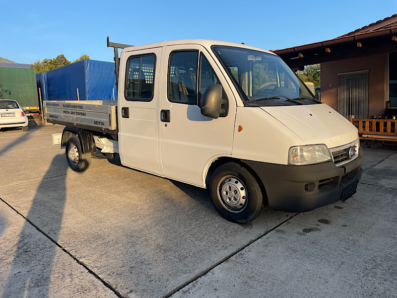 Fiat Ducato 2.8JTD, снимка 1 - Бусове и автобуси - 45825545