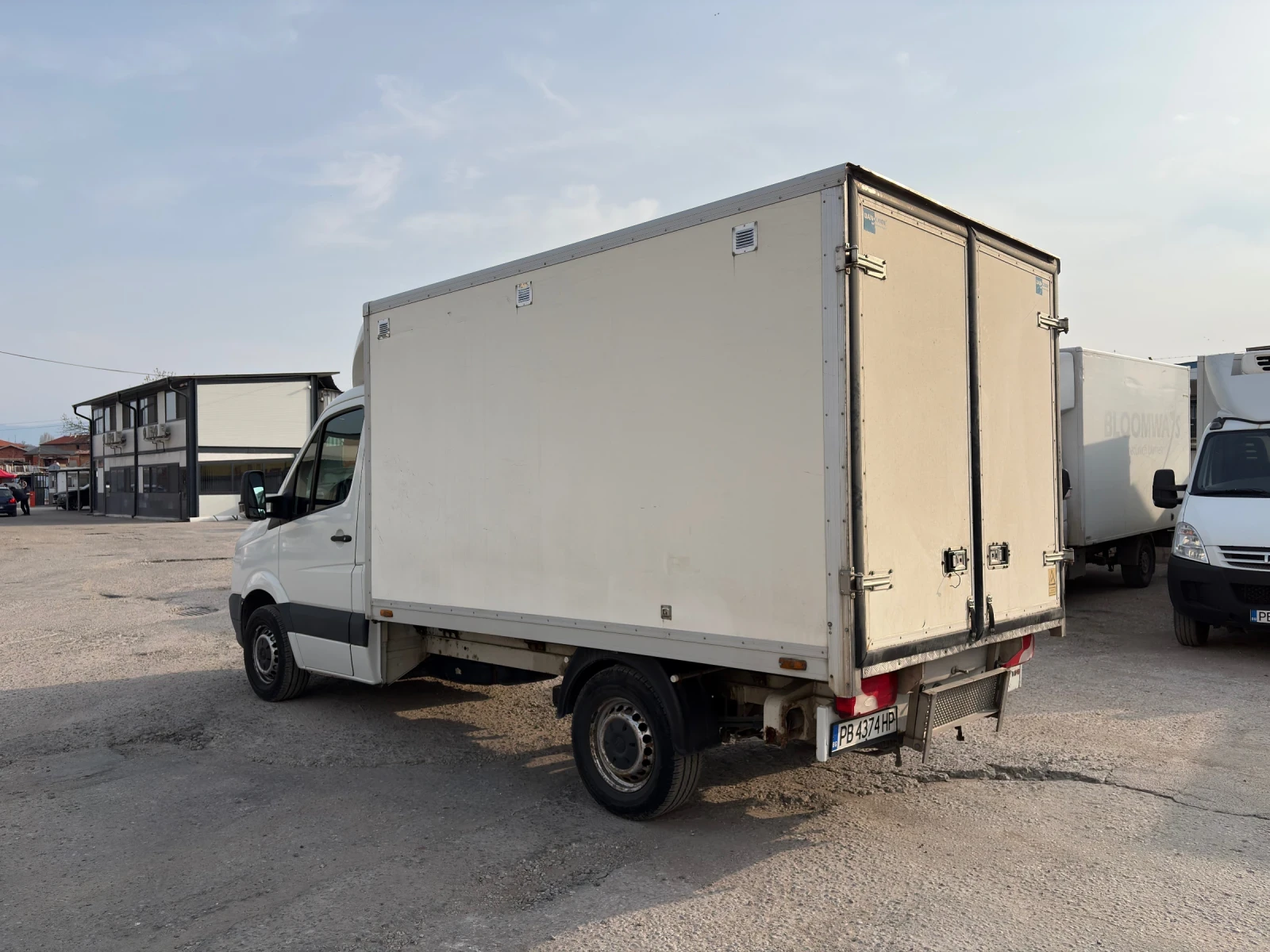 VW Crafter 2.5 136 к.с., снимка 5 - Бусове и автобуси - 53885663