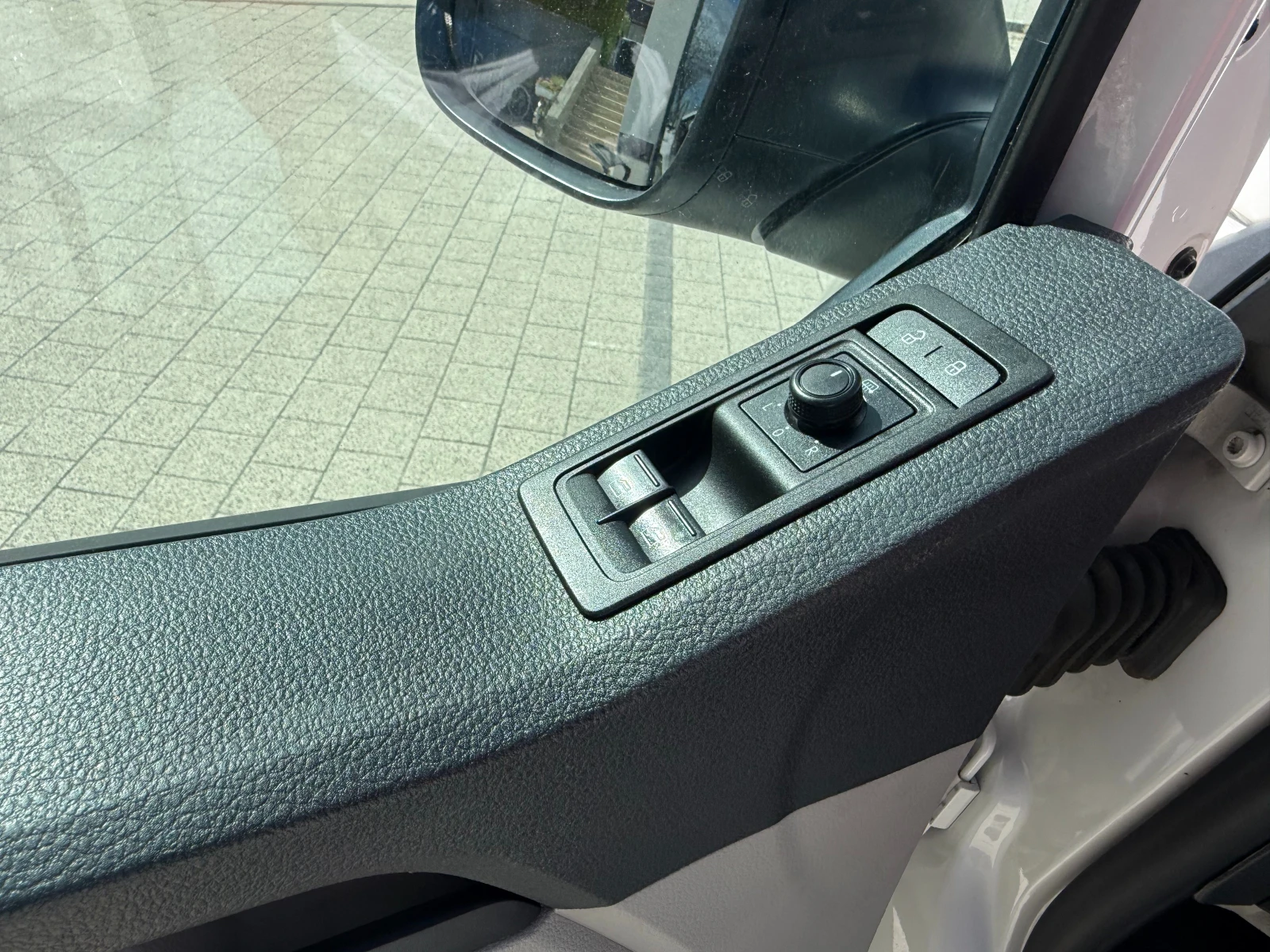 VW Transporter 2.0TDI ����� L1H1 Euro 5  | Mobile.bg � ����������� 15