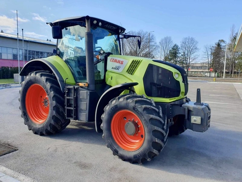 Трактор Claas AXION 830, снимка 1 - Селскостопанска техника - 44089162