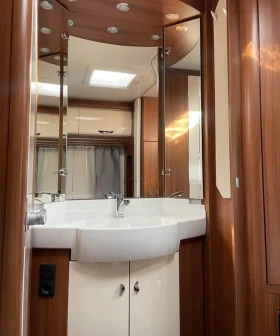 Каравана Hobby Premium 540, снимка 7