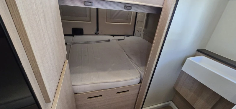 Кемпер Giottiline Giottivan 60B, снимка 7 - Каравани и кемпери - 51203916