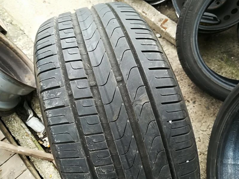 Гуми Летни 245/40R18, снимка 2 - Гуми и джанти - 22007007