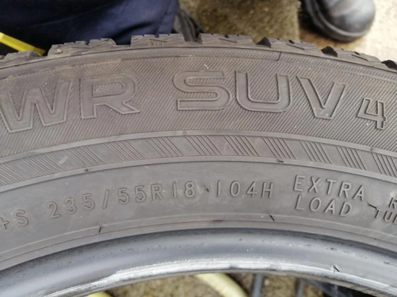 Гуми Зимни 235/55R18, снимка 7 - Гуми и джанти - 34961698