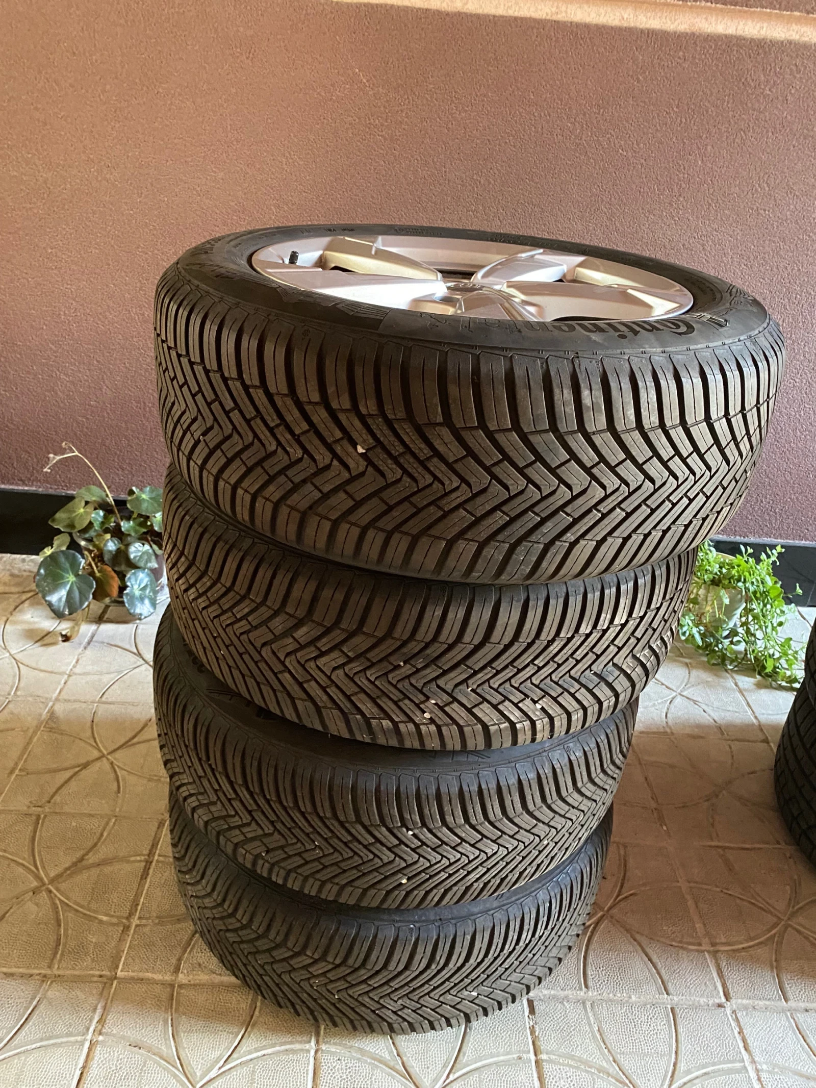    225/55R18  Audi A6 | Mobile.bg   1