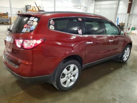 Chevrolet Traverse 3.6l Lt, снимка 3