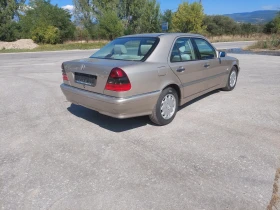 Mercedes-Benz C 220, снимка 3