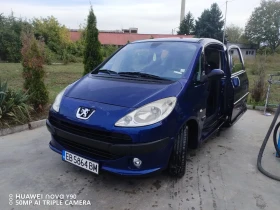     Peugeot 1007