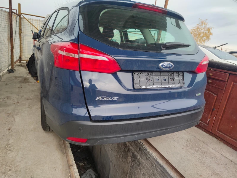 Ford Focus 1.0i, снимка 7 - Автомобили и джипове - 38759097