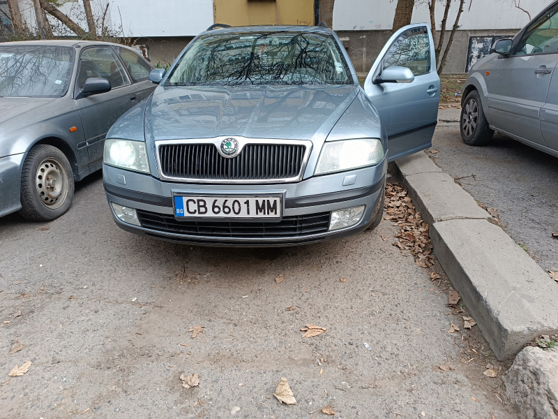 Skoda Octavia, снимка 15 - Автомобили и джипове - 46351619