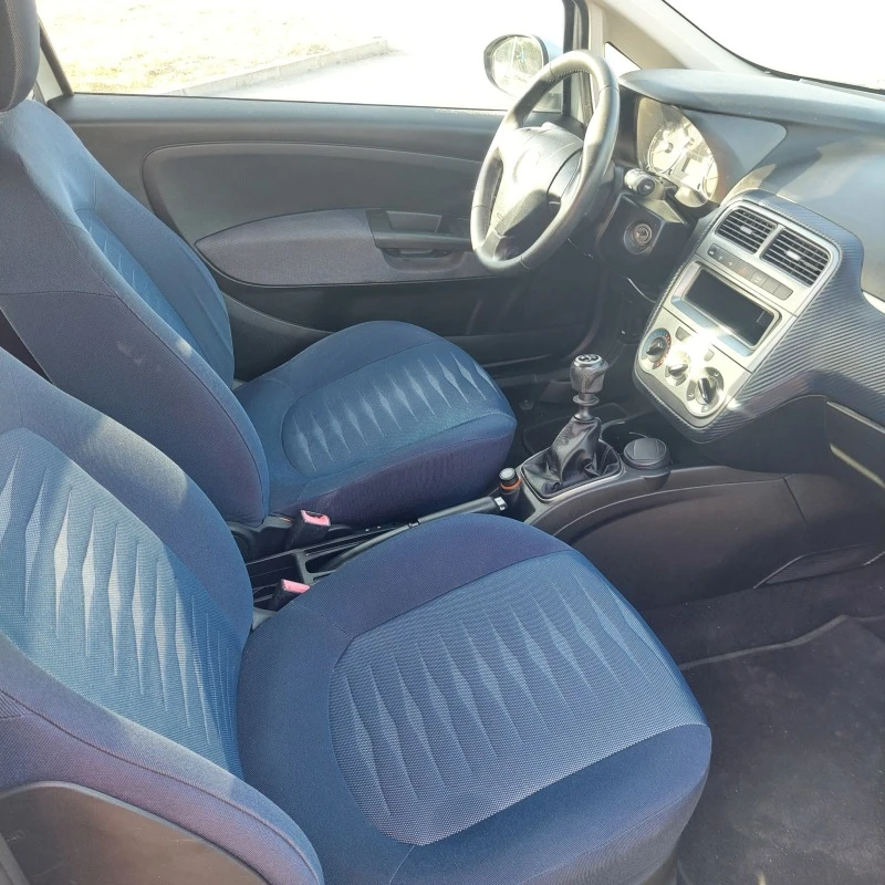 Fiat Punto 1.4I Газ инжекцион , снимка 6 - Автомобили и джипове - 46257214