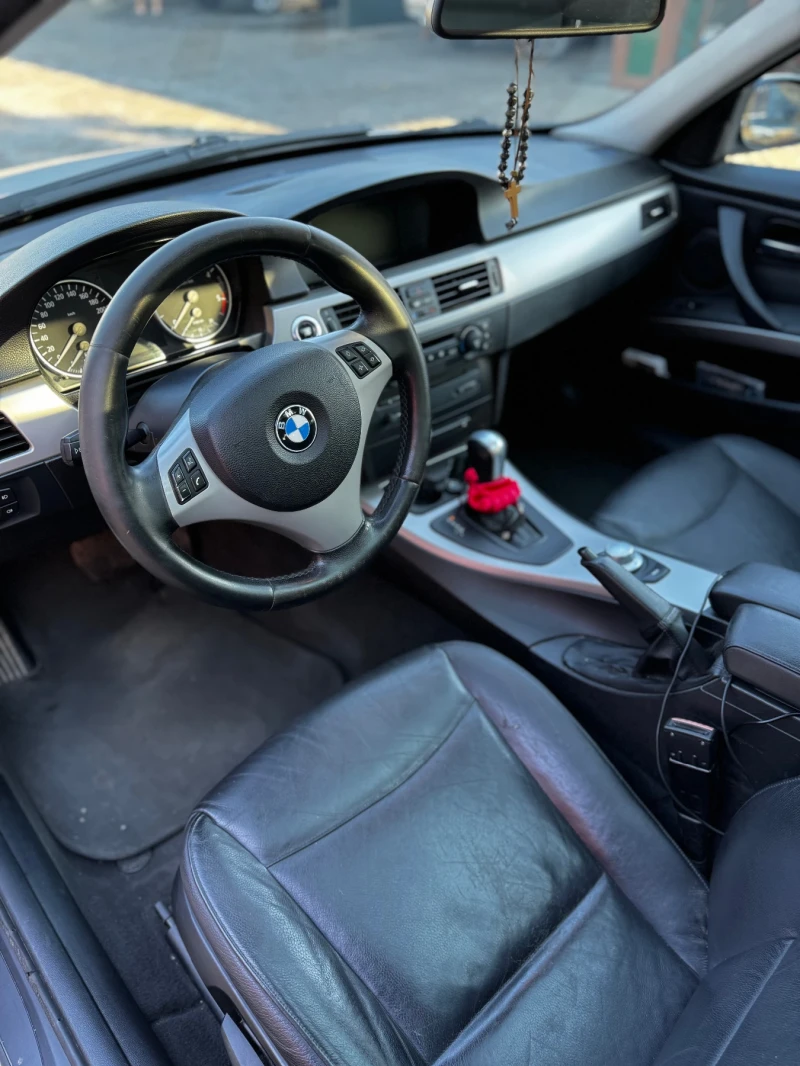 BMW 320 d, снимка 10 - Автомобили и джипове - 46876473