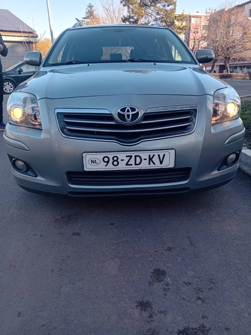 Toyota Avensis, снимка 2 - Автомобили и джипове - 48928224