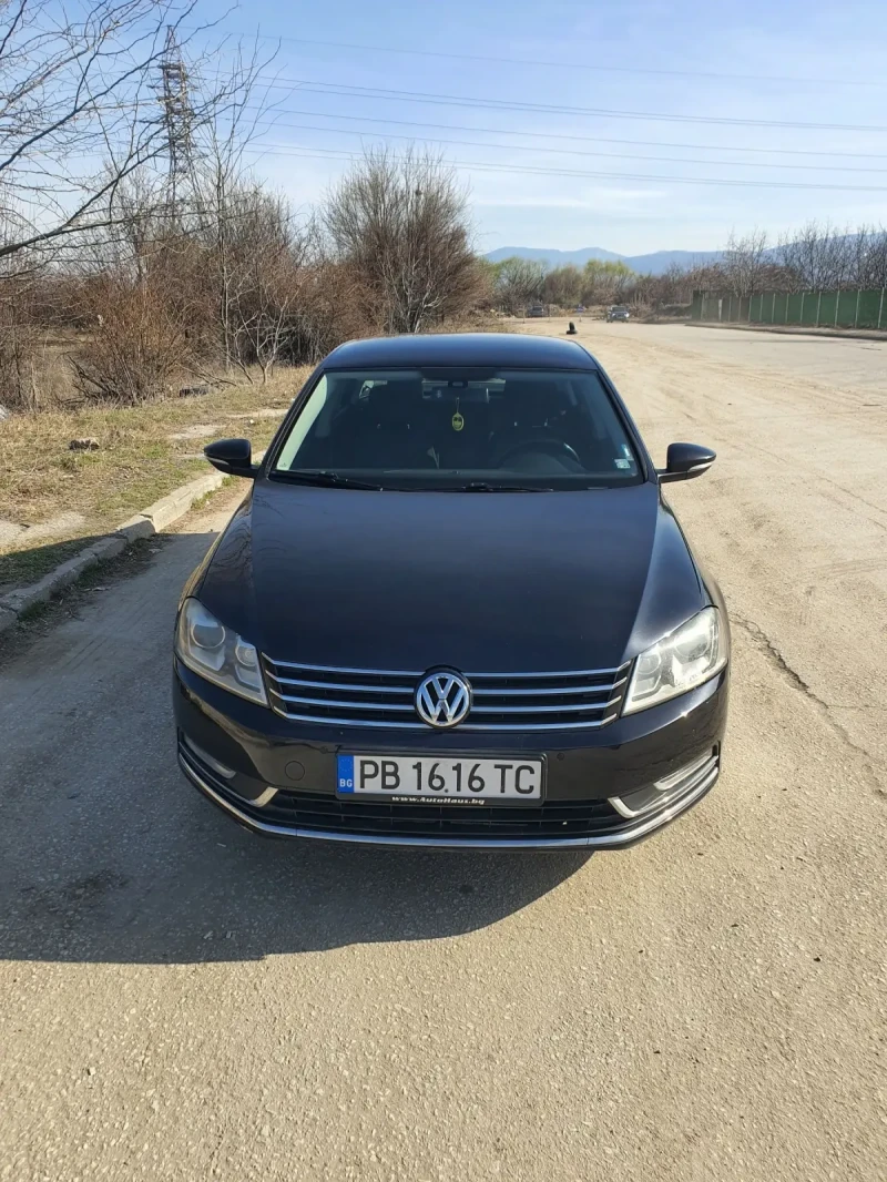 VW Passat, снимка 1 - Автомобили и джипове - 49477375