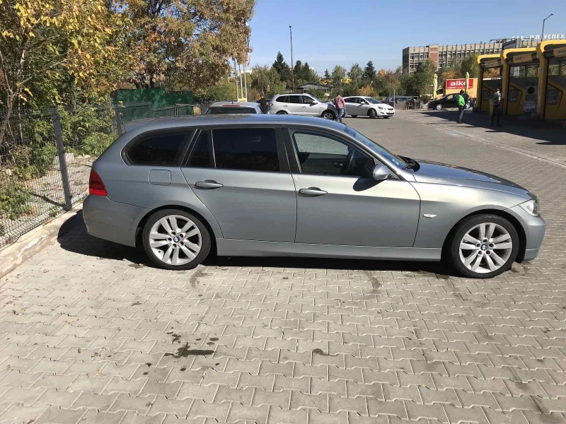 BMW 318, снимка 2 - Автомобили и джипове - 49493904