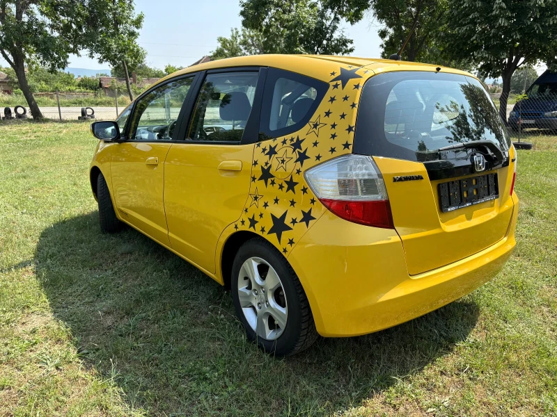 Honda Jazz, снимка 2 - Автомобили и джипове - 52469483
