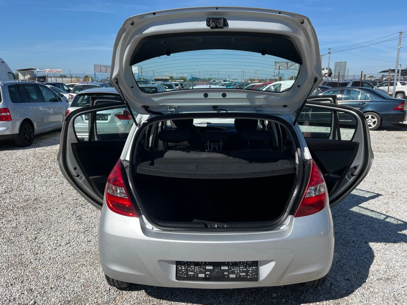 Hyundai I20 ЛИЗИНГ-КЛИМАТИК, снимка 9 - Автомобили и джипове - 51752923