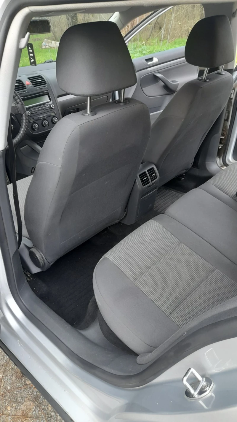 VW Golf Variant 1.9 TDI, снимка 12 - Автомобили и джипове - 52663184