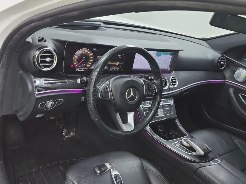 Mercedes-Benz E 400 * CARFAX /BURMESTER/ПОДГРЕВИ, снимка 9 - Автомобили и джипове - 53297237