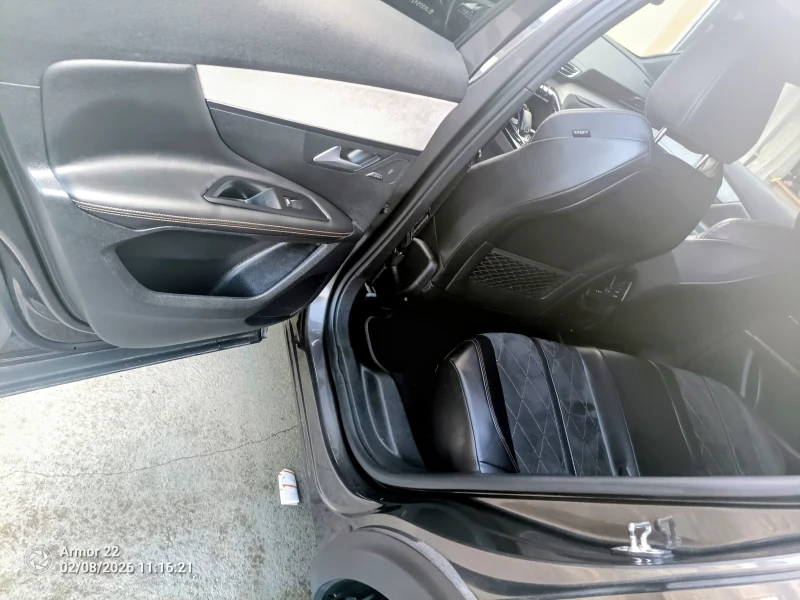 Peugeot 3008 GT line, снимка 12 - Автомобили и джипове - 53404573