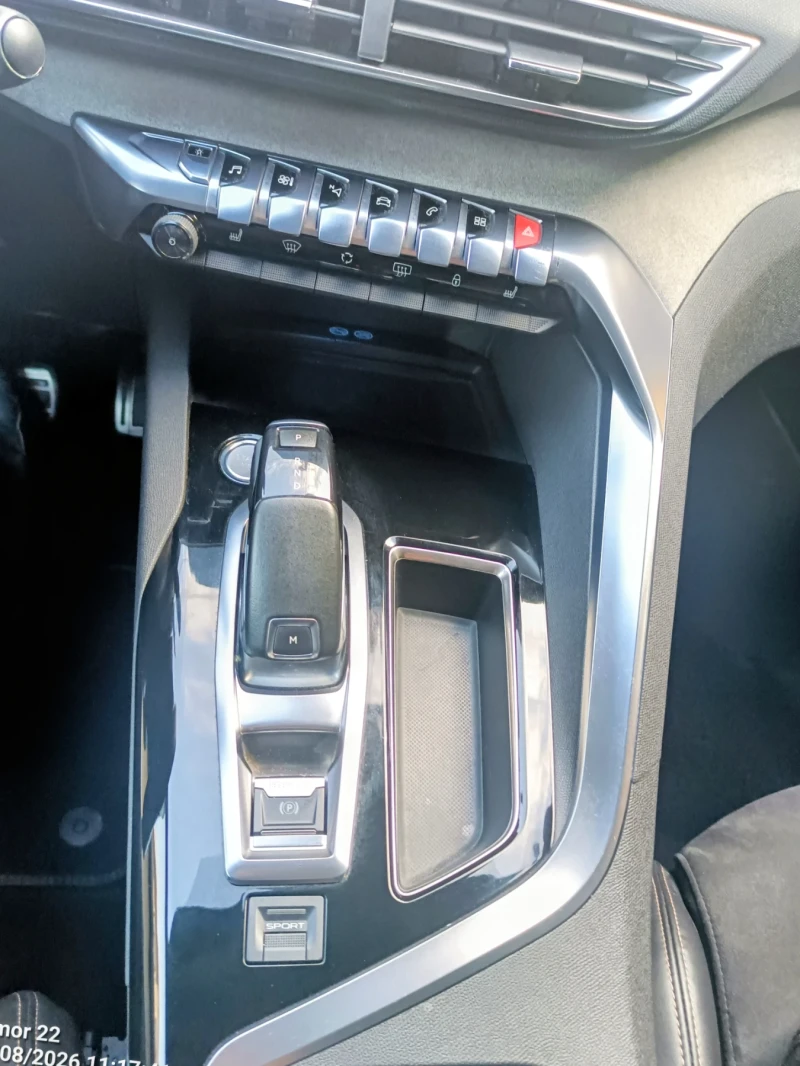 Peugeot 3008 GT line, снимка 5 - Автомобили и джипове - 53404573