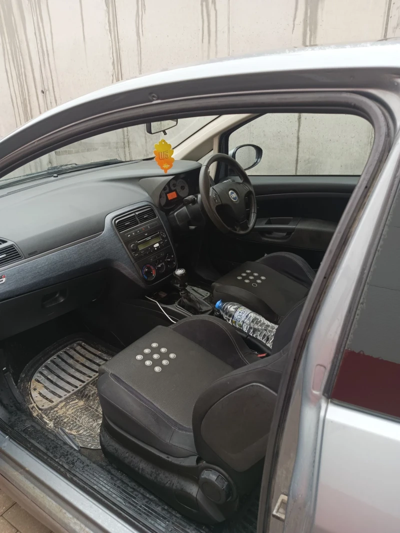 Fiat Punto 1.4 16V , снимка 3 - Автомобили и джипове - 53466626