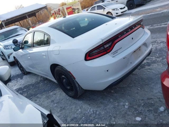 Dodge Charger 5.7 V8 POLICE AWD, снимка 4 - Автомобили и джипове - 48855145