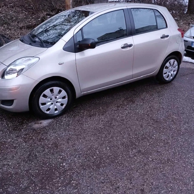 Toyota Yaris, снимка 2 - Автомобили и джипове - 49450564