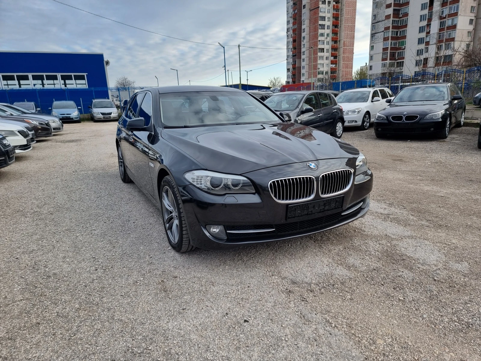 BMW 530 3.0D F11 - изображение 9